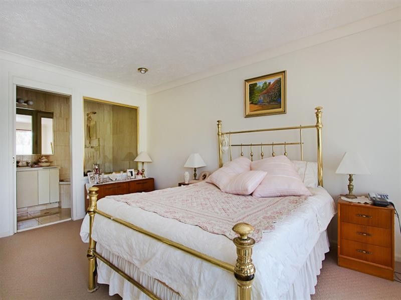 13/2-10 Coolgardie Street, Elanora QLD 4221