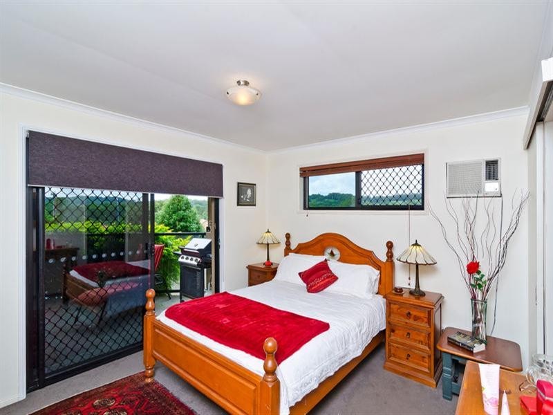 5 Casey Close, Currumbin Waters QLD 4223
