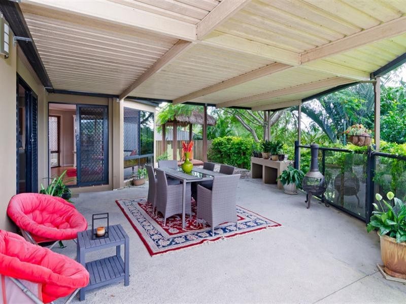 5 Casey Close, Currumbin Waters QLD 4223
