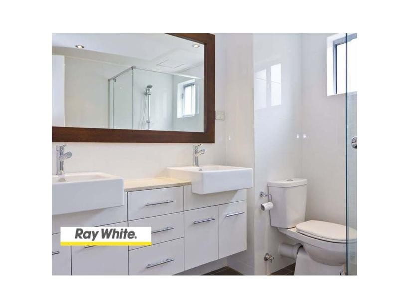 2/738 Pacific Parade, Currumbin QLD 4223