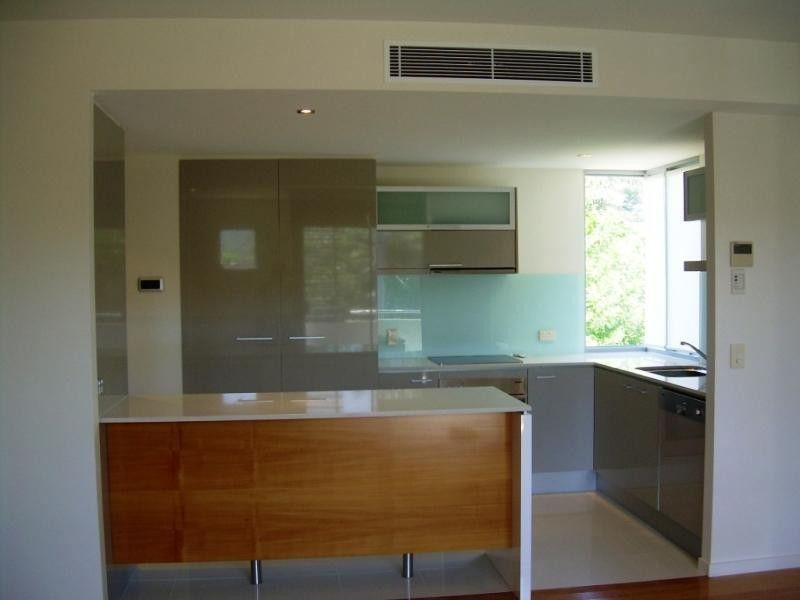 2/8 Twenty Seventh Avenue, Palm Beach QLD 4221