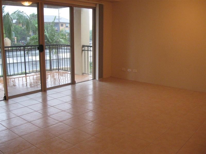 7/1040 Gold Coast Highway, Palm Beach QLD 4221