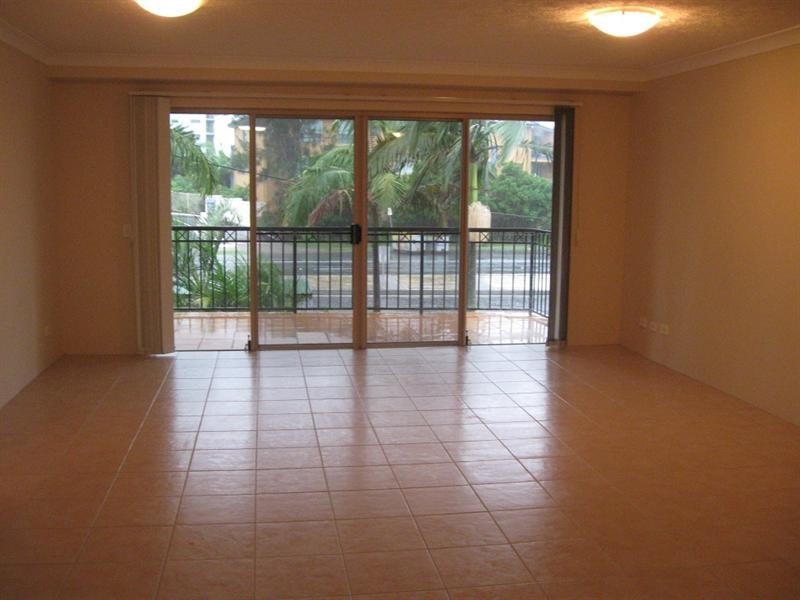 7/1040 Gold Coast Highway, Palm Beach QLD 4221