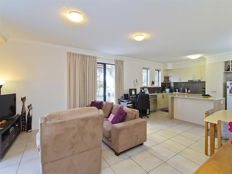 3/1311 Gold Coast Highway, Palm Beach QLD 4221