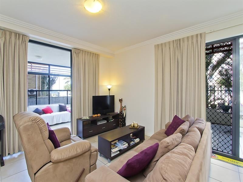 3/1311 Gold Coast Highway, Palm Beach QLD 4221