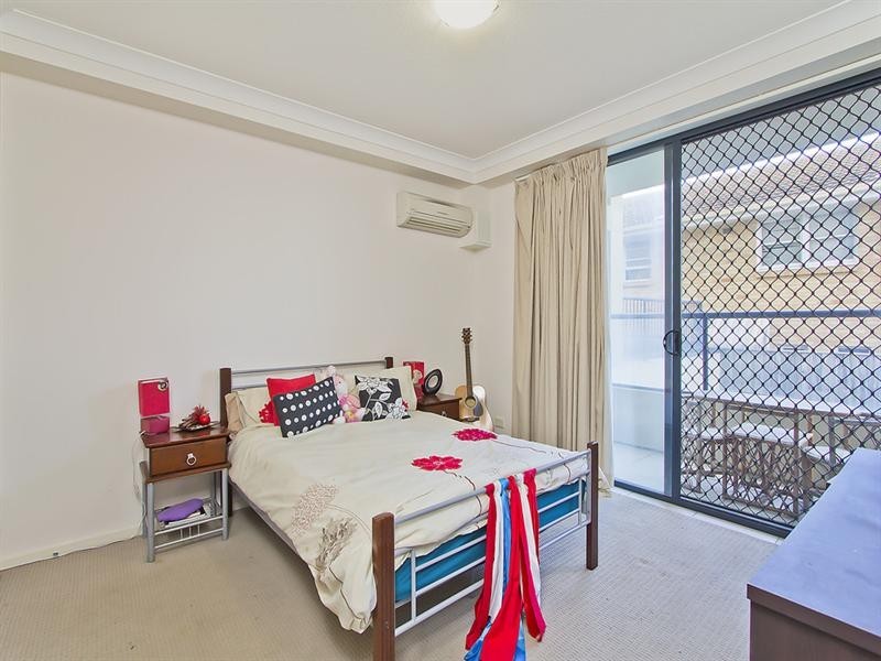 3/1311 Gold Coast Highway, Palm Beach QLD 4221