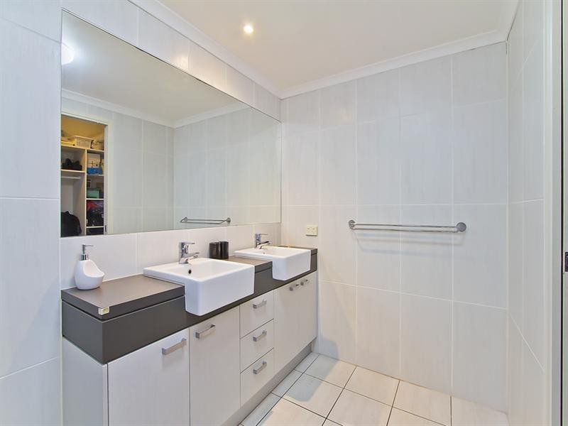 3/1311 Gold Coast Highway, Palm Beach QLD 4221