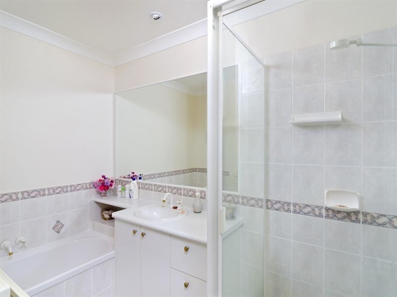 1/8 Janal Place, Currumbin Waters QLD 4223