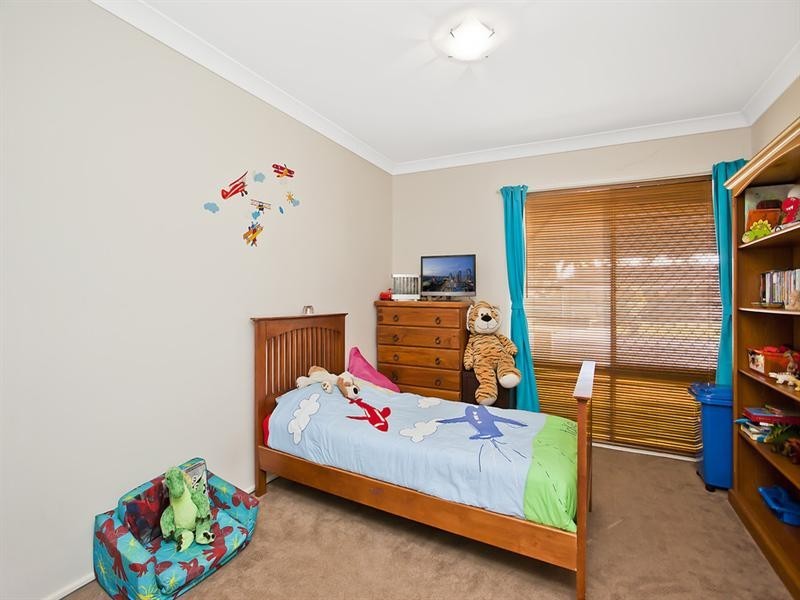 28 Spindle Street, Palm Beach QLD 4221