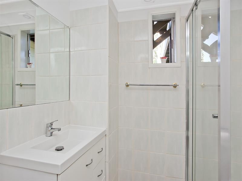 28 Spindle Street, Palm Beach QLD 4221