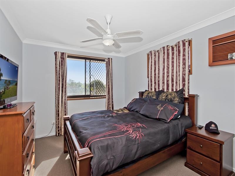 28 Spindle Street, Palm Beach QLD 4221