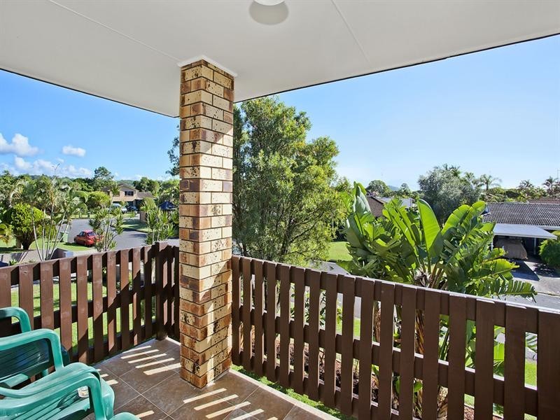 28 Spindle Street, Palm Beach QLD 4221