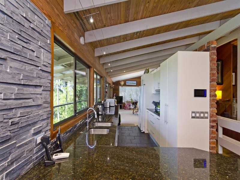 230 Simpsons Road, Currumbin Waters QLD 4223