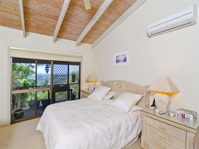 230 Simpsons Road, Currumbin Waters QLD 4223