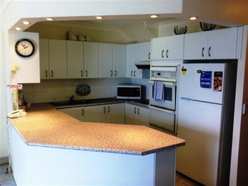 23/2 Seventeenth Avenue, Palm Beach QLD 4221