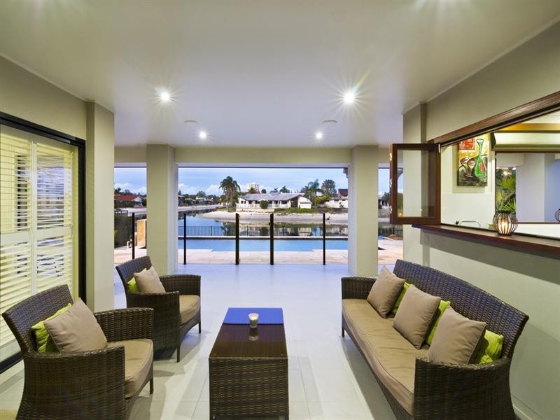 132 Mallawa Drive, Palm Beach QLD 4221