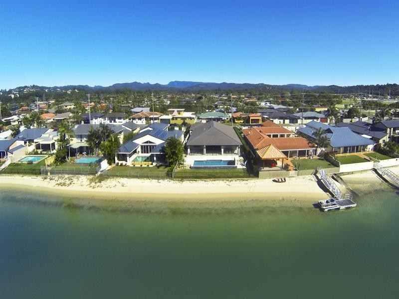 132 Mallawa Drive, Palm Beach QLD 4221