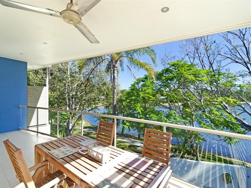 2/58 Laguna Avenue, Palm Beach QLD 4221