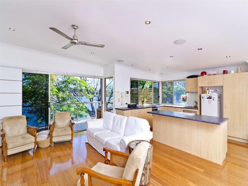 2/58 Laguna Avenue, Palm Beach QLD 4221