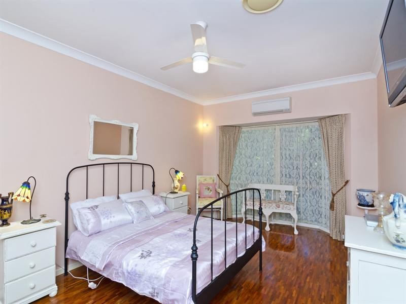 20 Jamberoo Court, Tallebudgera QLD 4228