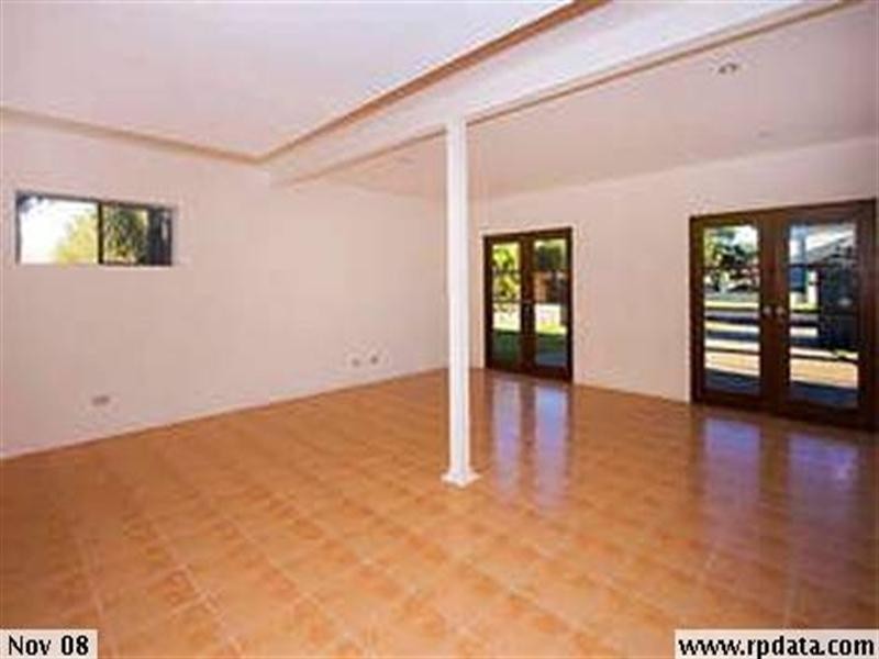 35 Mainsail Street, Currumbin Waters QLD 4223
