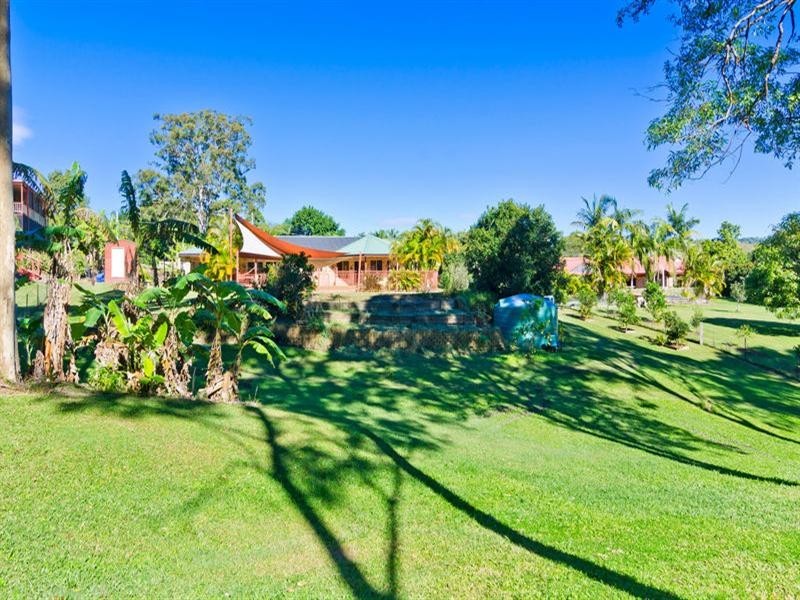 16 Jamberoo Court, Tallebudgera QLD 4228