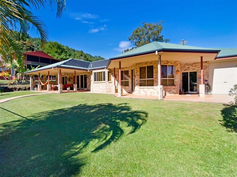 16 Jamberoo Court, Tallebudgera QLD 4228