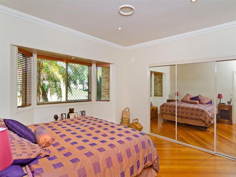 16 Jamberoo Court, Tallebudgera QLD 4228