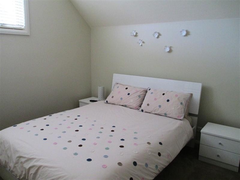 8 Bridgeview Street, Belmont VIC 3216