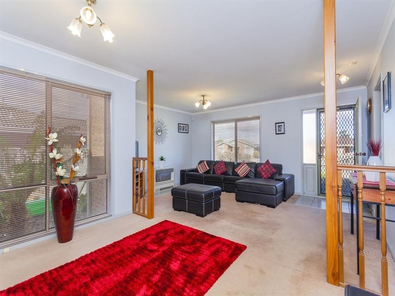 20 Lino Court, Whittington VIC 3219