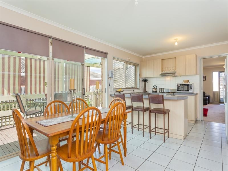 20 Lino Court, Whittington VIC 3219