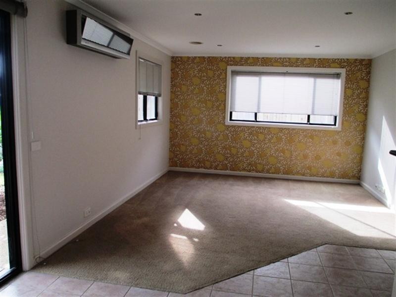 12 Hewitt Drive, Grovedale VIC 3216