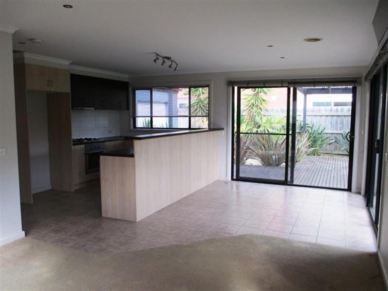 12 Hewitt Drive, Grovedale VIC 3216