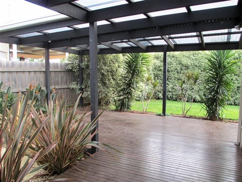 12 Hewitt Drive, Grovedale VIC 3216