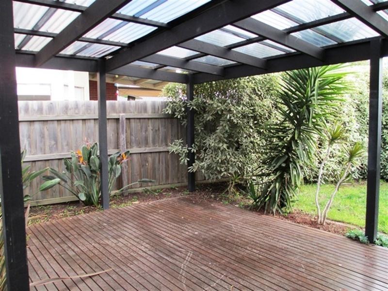 12 Hewitt Drive, Grovedale VIC 3216