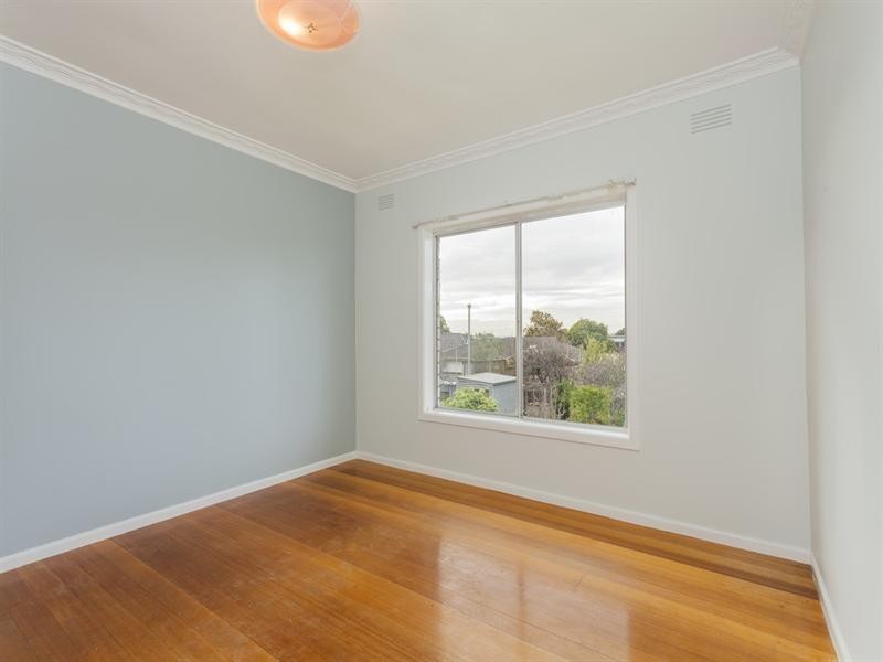 112 Thompson Road, North Geelong VIC 3215