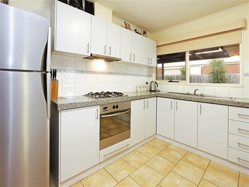 13 Rockley Close, Corio VIC 3214