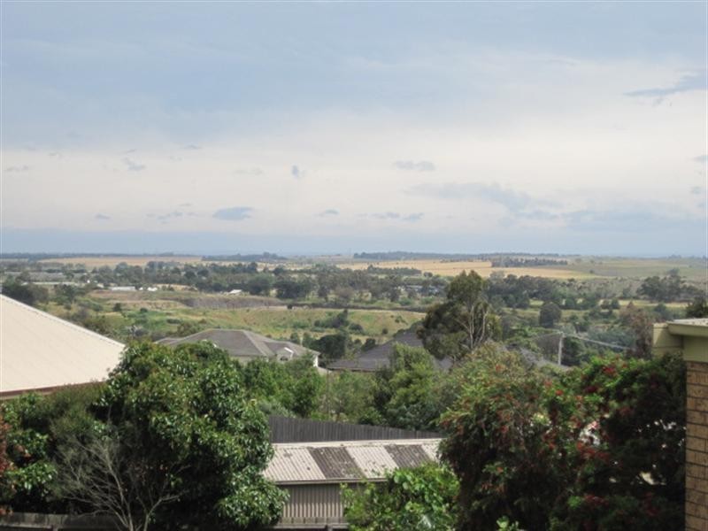 257 Scenic Road, Highton VIC 3216