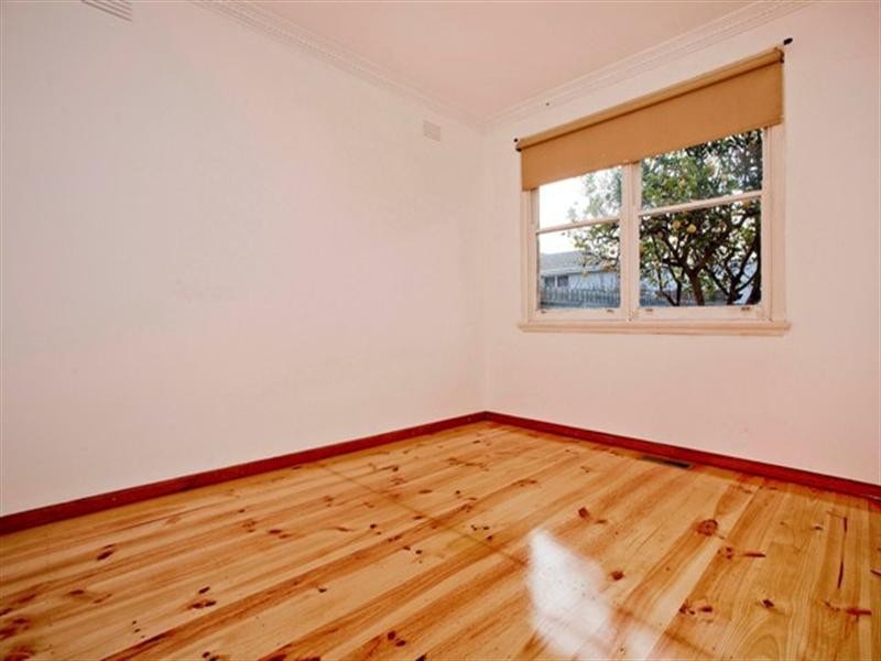 1 Oxford Street, Whittington VIC 3219