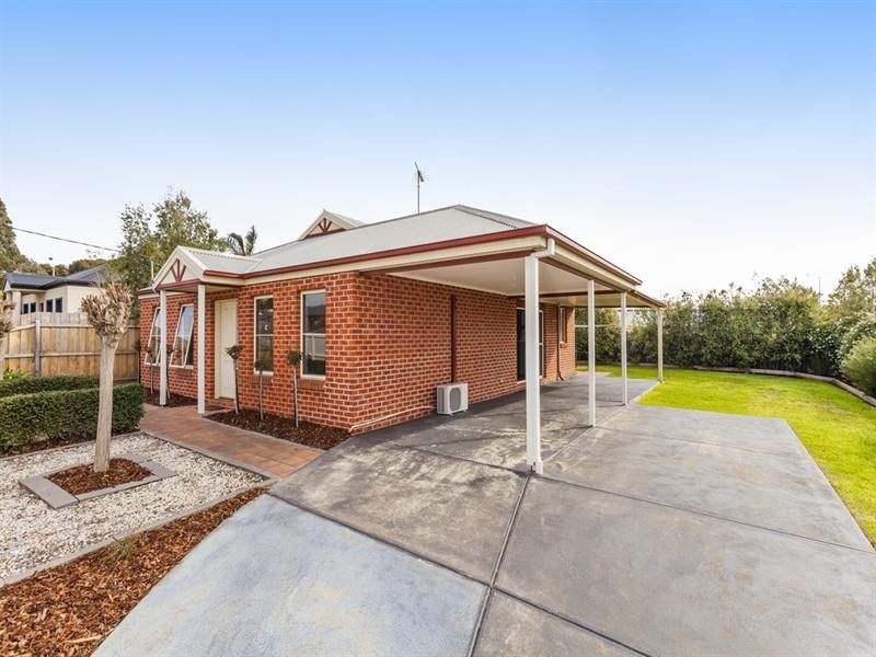 16 Ghazeepore Road, Waurn Ponds VIC 3216