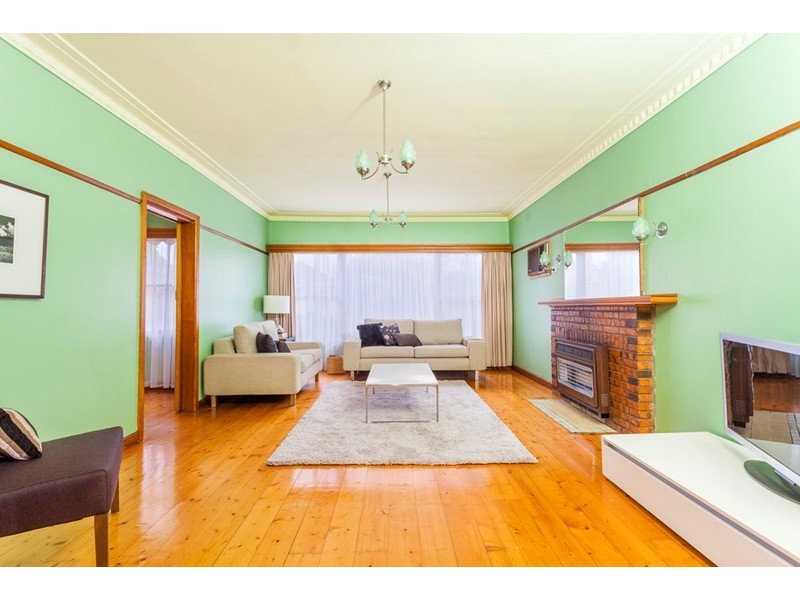 49 Wimmera Avenue, Manifold Heights VIC 3218