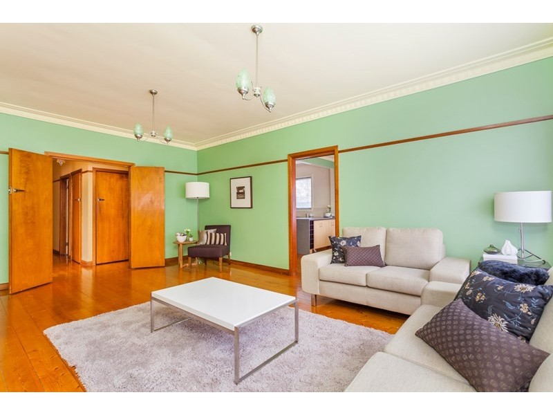 49 Wimmera Avenue, Manifold Heights VIC 3218