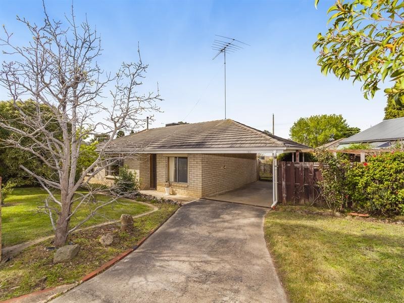 101 Belle Vue Avenue, Highton VIC 3216
