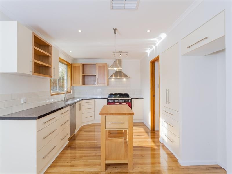 101 Belle Vue Avenue, Highton VIC 3216