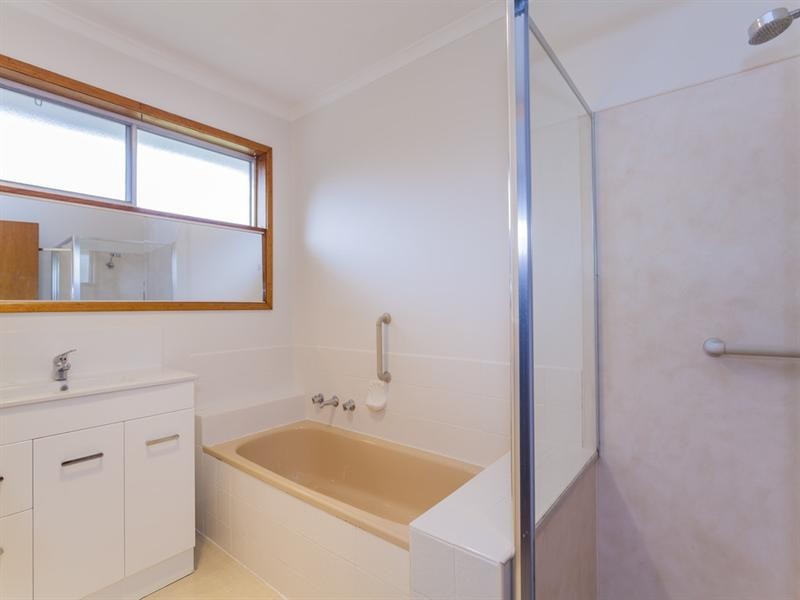 101 Belle Vue Avenue, Highton VIC 3216