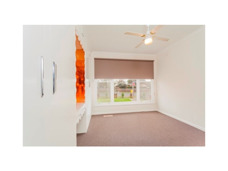 1/211 Aberdeen Street, Newtown VIC 3220