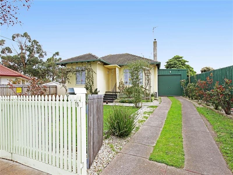 5 Nowra Court, Norlane VIC 3214