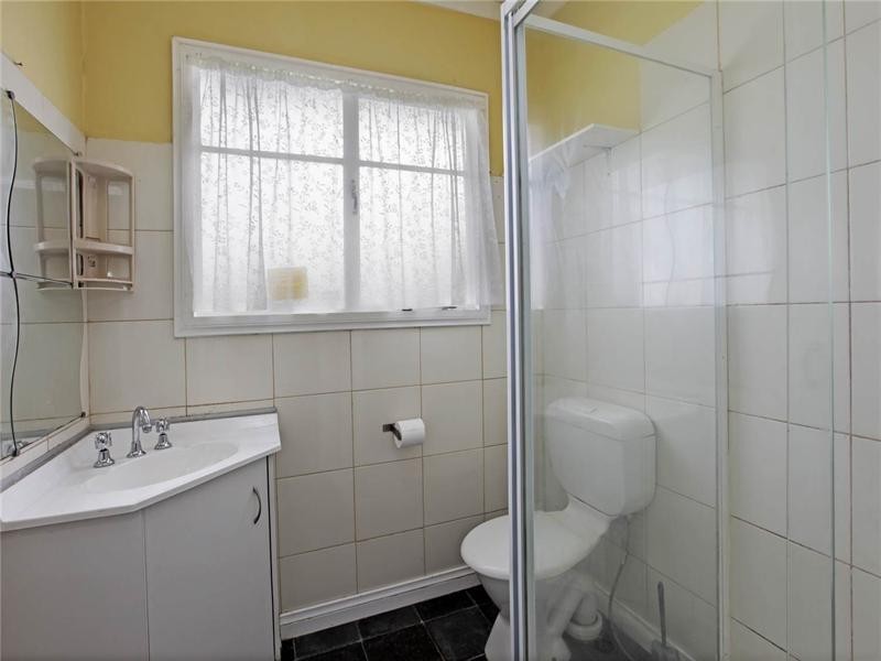 5 Nowra Court, Norlane VIC 3214