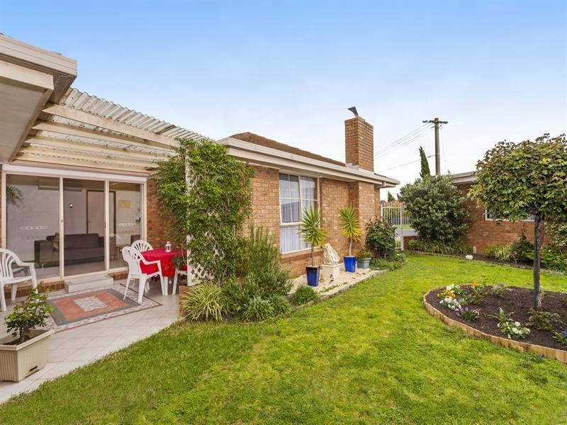 14 Grange Court, Corio VIC 3214
