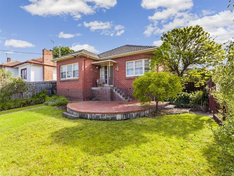 74 Francis Stret, Belmont VIC 3216